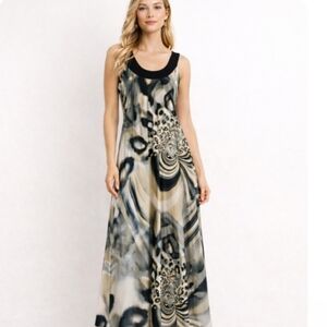 Donna | Abstract Print Maxi Dress Beige Black Side Ruched